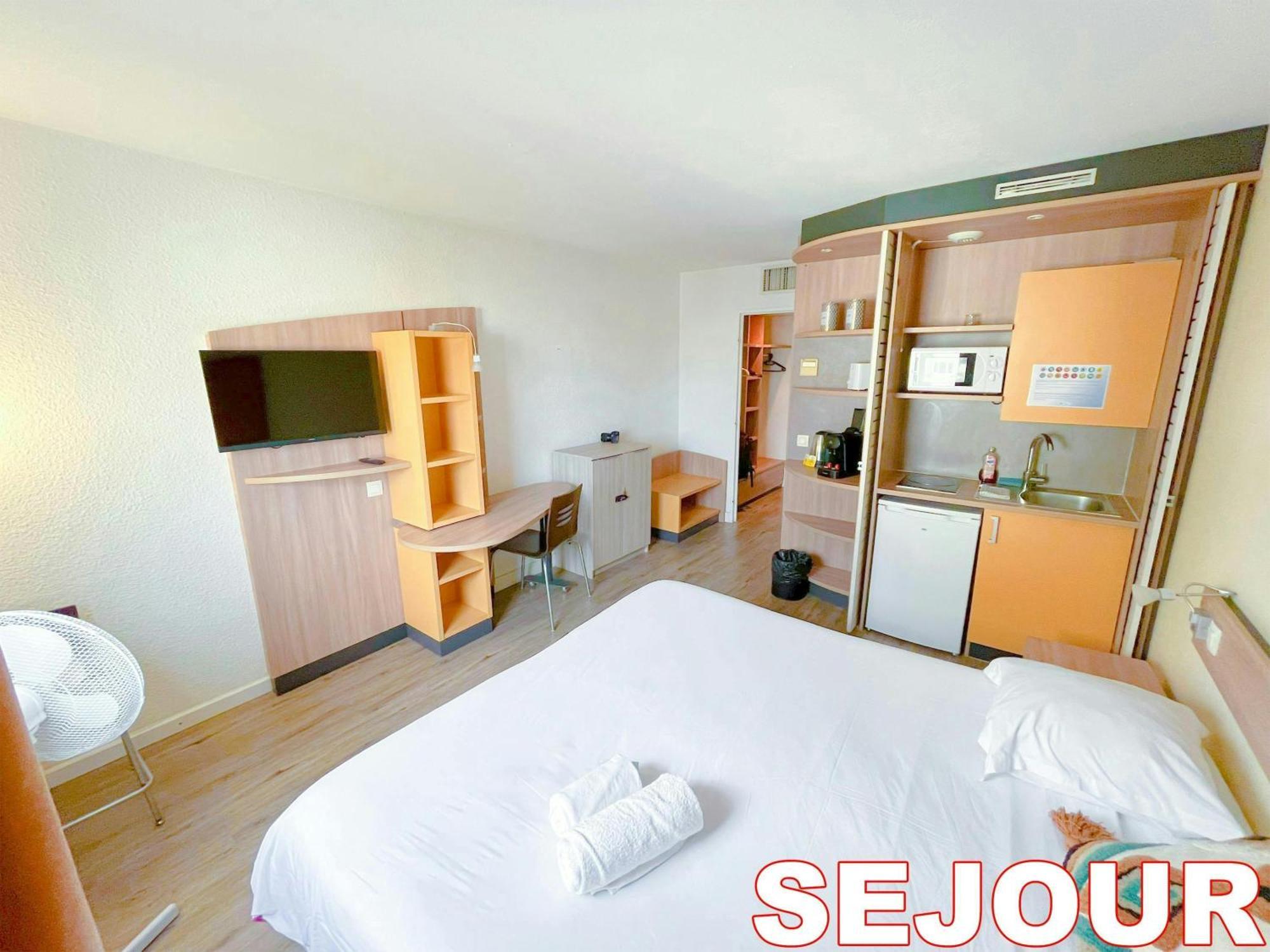 Appartement Paris Retreat 5 Minutes From Hoche Metroparking à Pantin Extérieur photo